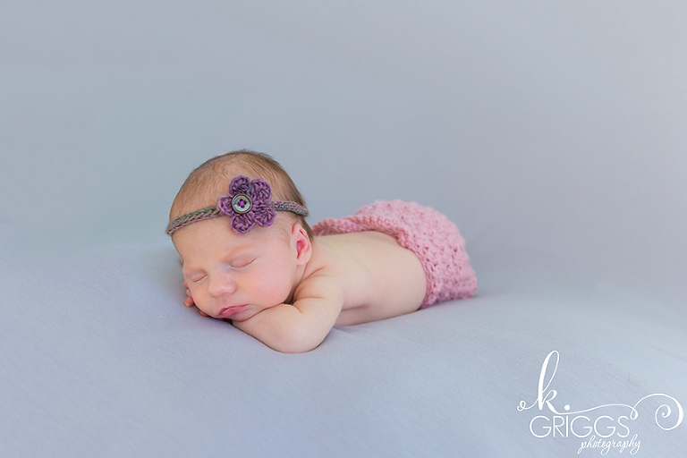 St Louis Newborn Photographer - KGriggs Photography - newborn baby girl on blanket