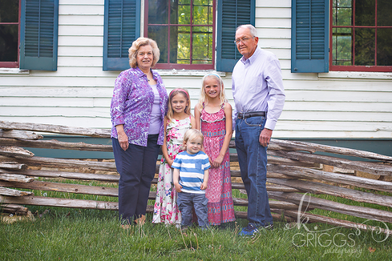 St Louis Family Photographer - KGriggs Photography - grandparents and kids