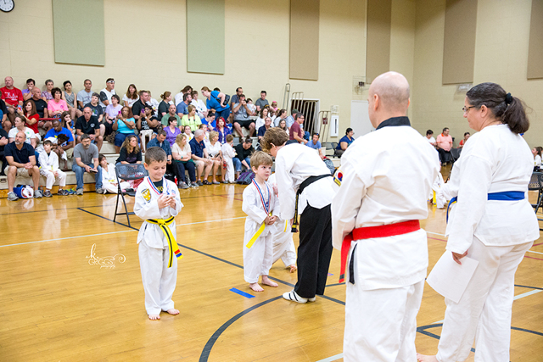 boys receiving medals | st louis family photographer