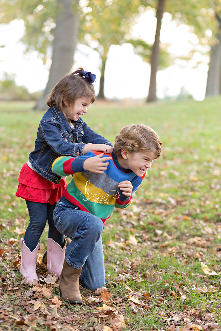 Brother and sister tickling each other | St. Louis Kids Photographer