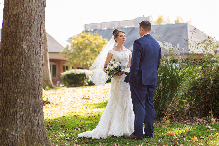 bride and groom's first look | St. Louis Portraits