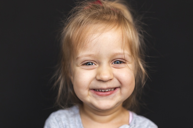 School Photo of young girl | St. Louis School Photographer